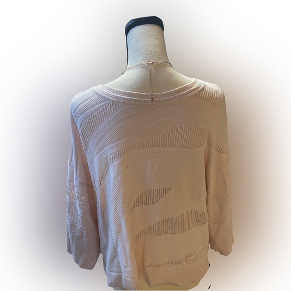 Pull over women's sweater - Picture 2 of 3